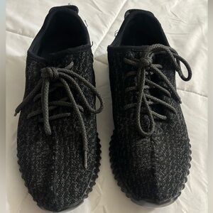 Men’s fashion sneakers